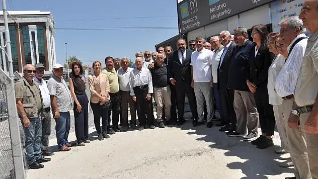 Yıldız: Bu Tiyatroyu Daha Önce İzledik