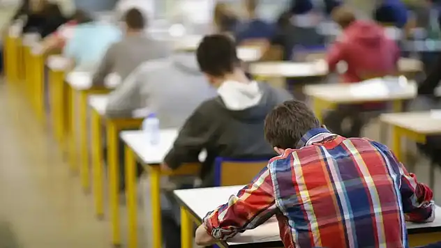 YKS'ye girecek adaylar dikkat.! 'Sınava girerken neler gerekli, neler yasak?'