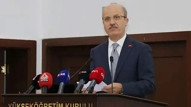 YÖK Başkanlığına Prof. Dr. Özvar yeniden atandı