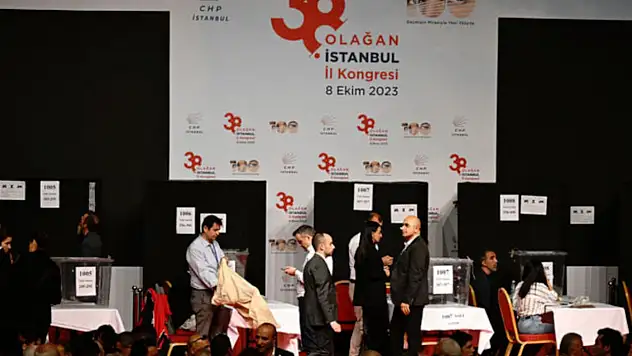 YSK, CHP İstanbul İl Kongresi'nin Devamına Karar Verdi