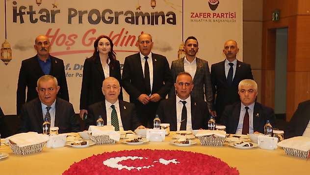 Zafer Partisi Lideri Özdağ'dan Malatya'da Hukuk ve Siyaset Mesajları