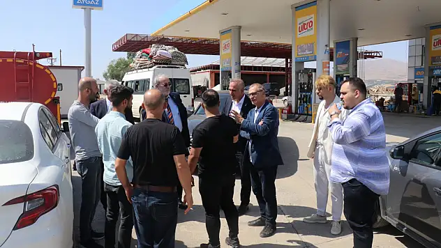 Zafer Partisi'nden Doğanşehir Çıkarması: Vatandaş ve Esnafla Buluştu