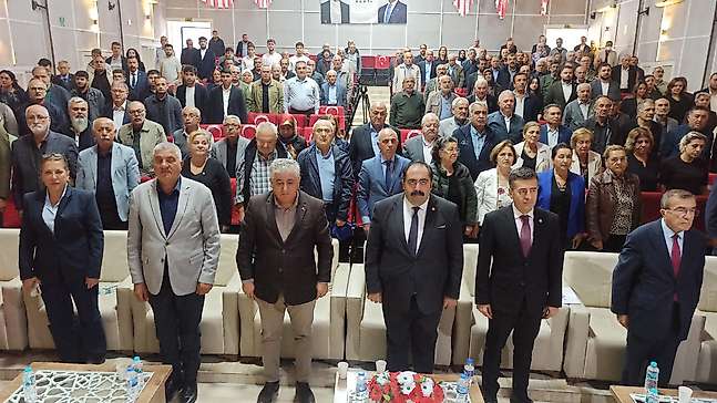 YENİ Parti Battalgazi'de İlk Kongre: Gürsoy Tek Aday Olarak Seçime Girdi