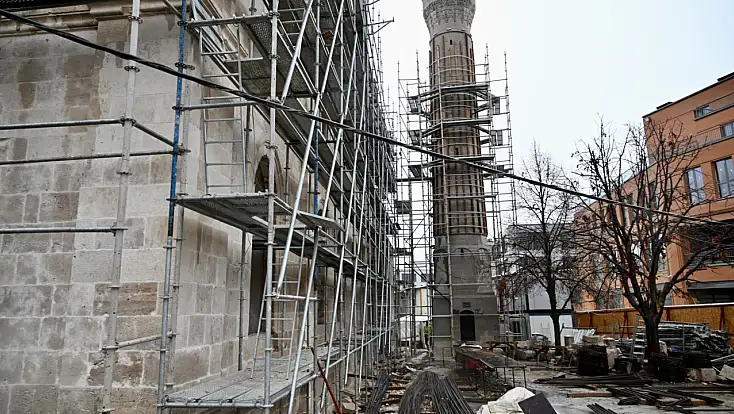 Bakan Ersoy Malatya’daki restorasyon çalışmalarını yerinde inceledi