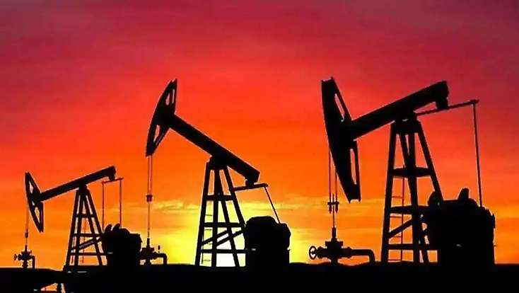 Brent petrol 104,44 dolara geriledi