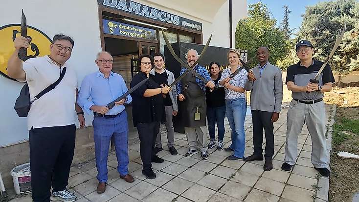 Güney Koreli ve Kenyalı Konuklar Malatya’nın Tarihine Hayran Kaldı
