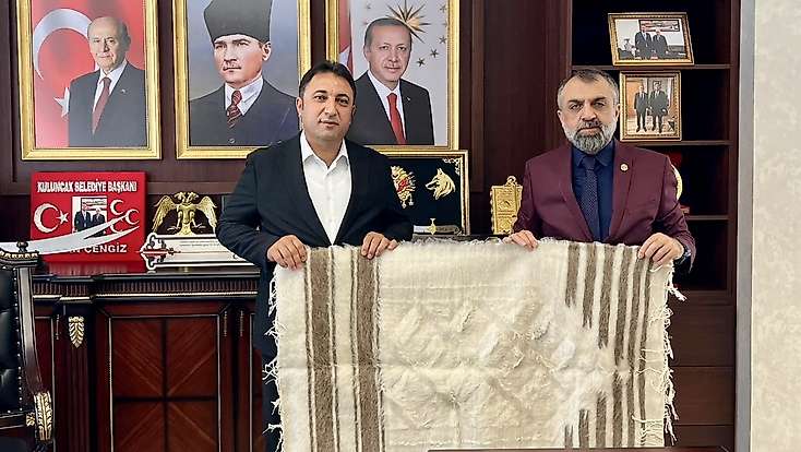 İhsan Akın Kuluncak’ta Üreticilerle Buluştu: Hayvancılığın Geleceği Masaya Yatırıldı