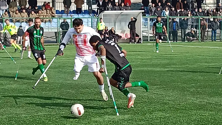 Malatya Büyükşehir Belediyespor Evinde Takıldı