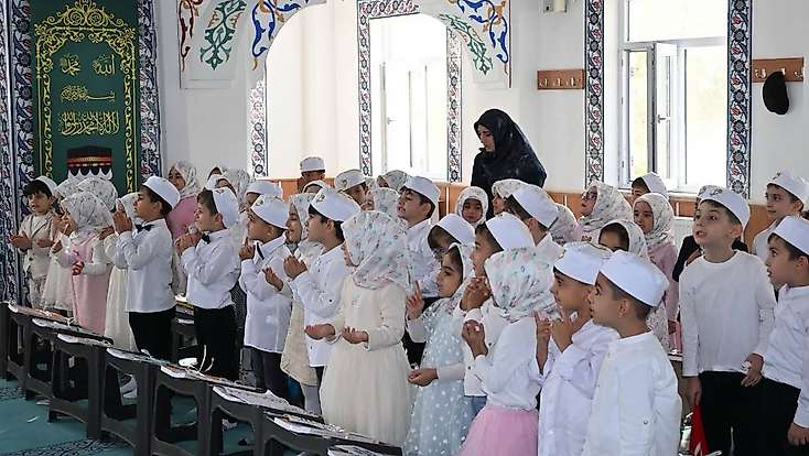 Malatya’da Minik Öğrenciler İçin Bed-i Besmele Töreni Düzenlendi