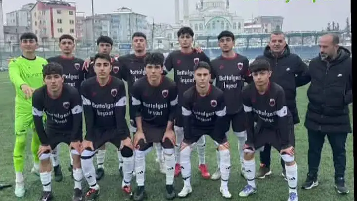 U18’de Şampiyonlar Belli Oldu: Malatya’yı Battalgazi ve Orduzu Temsil Edecek