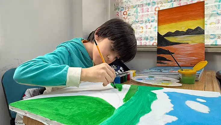 Yeşilyurt’ta Minik Yetenekler Sanatla Buluşuyor