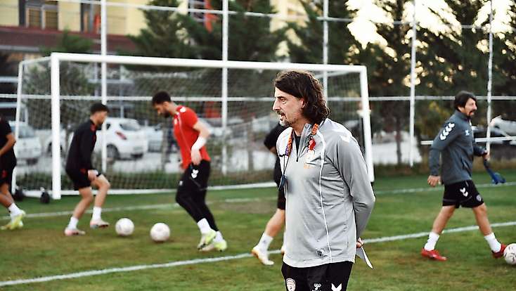 Yeşilyurtspor Liderliğini Sürdürdü! Gözler Bitlis Deplasmanında