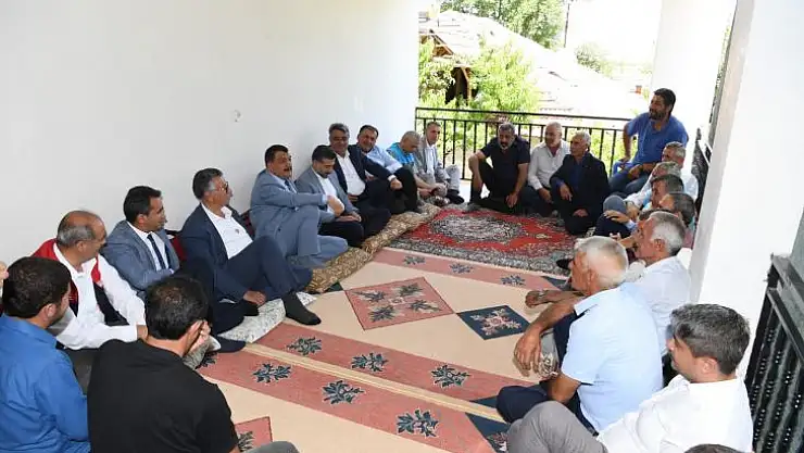 '13 İlçemizde ve Şehrimizin hemen her noktasında  yoğun bir çalışma içerisindeyiz'