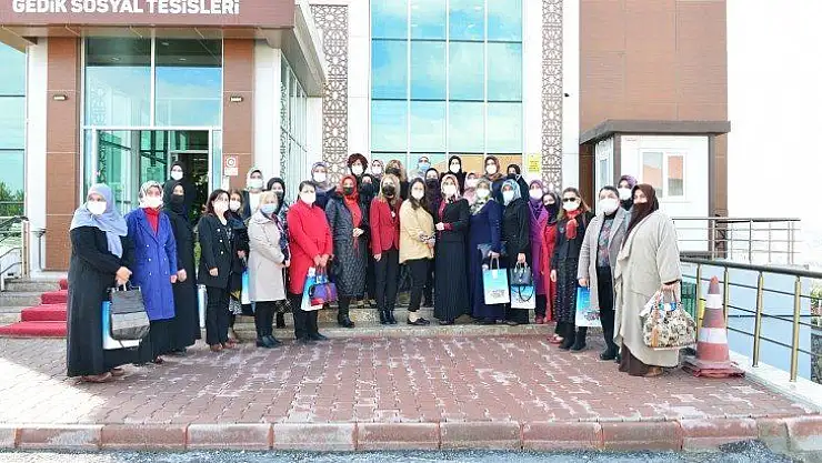 8 Mart Dünya Kadınlar Günü Kutlama Programı Düzenlendi