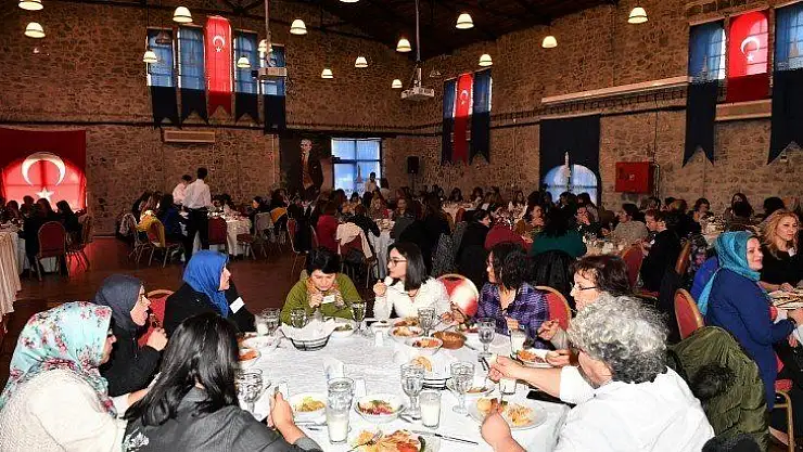 8 Mart için dayanışma vurgusu