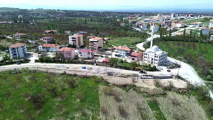 950 metrelik taş duvar inşasına başlandı