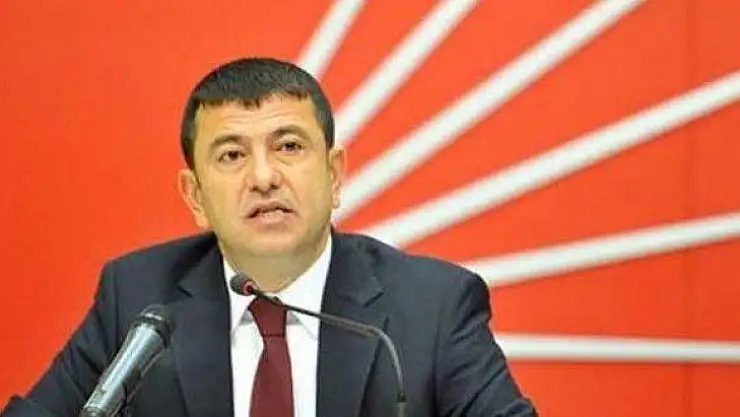 Ağbaba, 'Nereden Baksan Tutarsızlık'