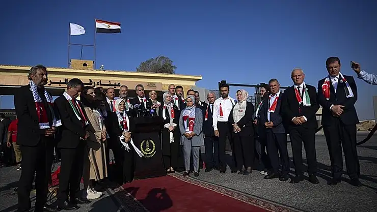 AK Parti Heyeti Refah Sınır Kapısı'nda: 'Gazze'de İnsanlık Dramı Var'