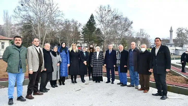 Ak Parti Mkyk Üyesi Ve Malatya Milletvekili Öznur Çalık, Yeşilyurt Güreş Sahasını İnceledi