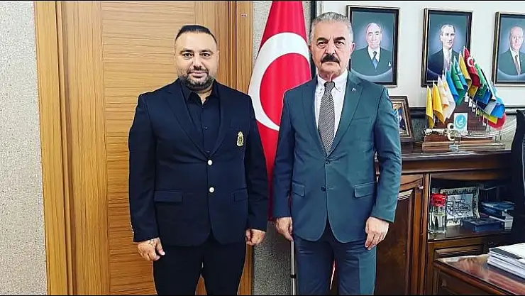 Alaattin Çakıcı'nın danışmanı Ferhat Aydoğan MHP'de bir takım ziyaretlerde bulundu…
