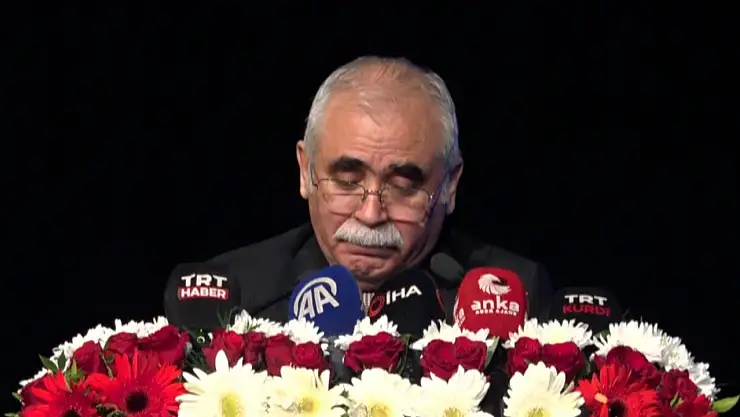 Anayasa Mahkemesi Başkanı Konuşmasında gözyaşlarına hakim olamadı