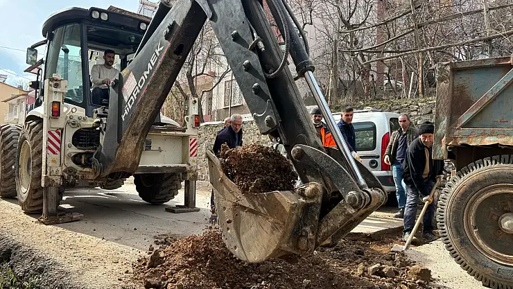Arapgir'de Yol Tamiratı