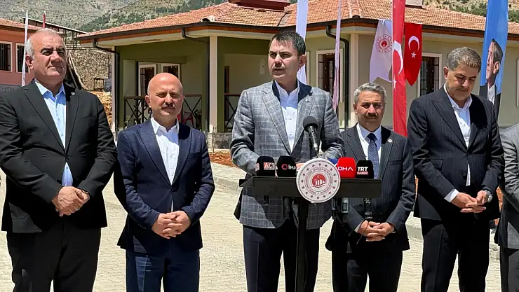Bakan Murat Kurum Adıyaman'da: 'Sadece ev değil, umut inşa ediyoruz'