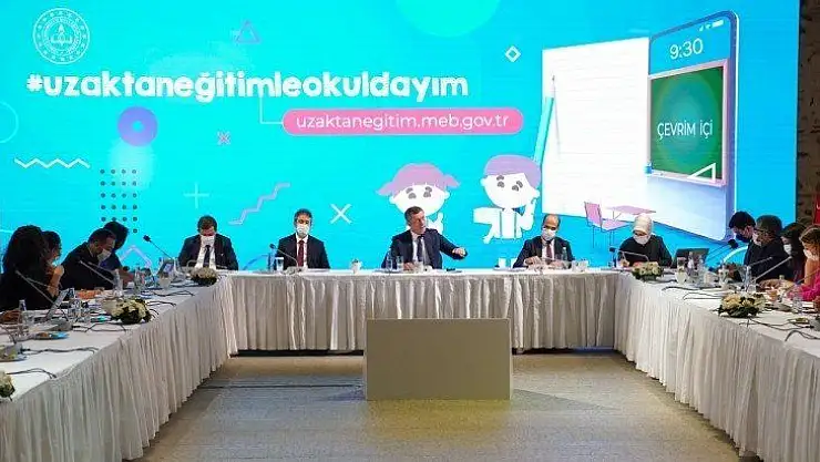 Bakan Selçuk, Uzaktan Eğitim İle Yeni Eğitim Öğretim Yılı Hazırlıklarını Değerlendirdi