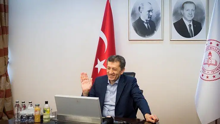 Bakan Selçuk'tan 23 Nisan Kutlamaları Açıklaması
