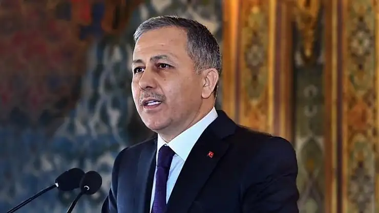 Bakan Yerlikaya: (Malatya'daki deprem) Can kaybımız yoktur, 22 vatandaşımız hafif yaralanmıştır