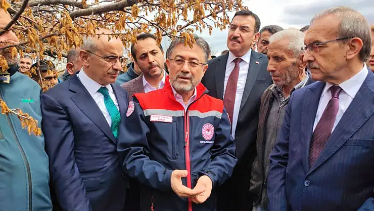 Bakan Yumaklı'dan zirai don hasarına ilişkin açıklama: Ödemeleri derhal yapılacak