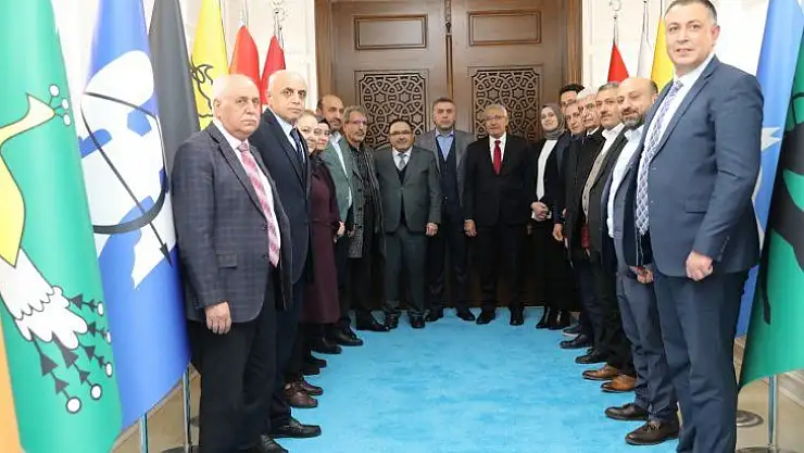 Başkan Güder, Ak Parti Genel Merkez Yerel Yönetimler Başkan Yardımcısı Veli Böke'ye Sunum Yaptı