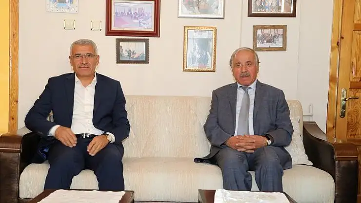 Başkan Güder, 'Milletin, Efendisi Değil, Hizmetkârı Olmamız Lazım'