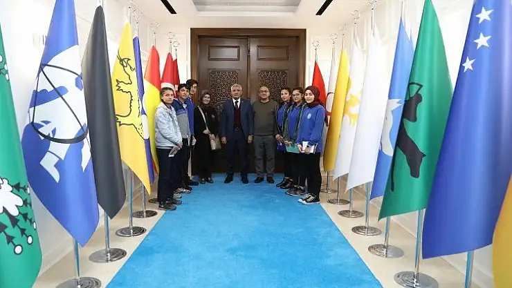 Başkan Güder, Okul Dergisine Röportaj Verdi