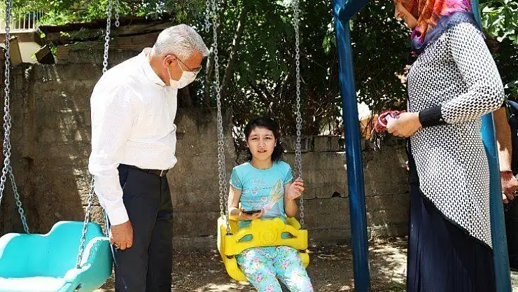 Başkan Güder, Otizmli çocukların isteğini geri çevirmedi