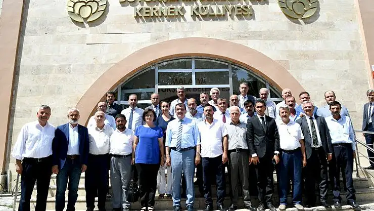 Başkan Gürkan Mahalle Muhtarları ile bir araya geldi