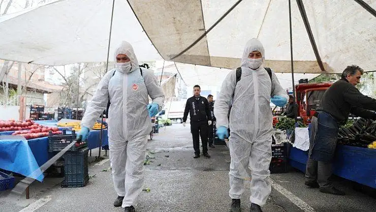 Battalgazi Belediyesi'nden Pazar Yerlerine Dezenfekte Çalışmaları