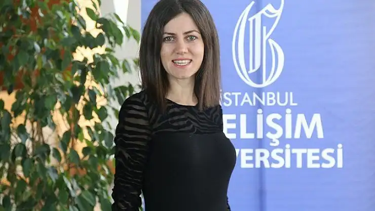 Bebeğe yapılan masaj anne bebek iletişimini güçlendiriyor