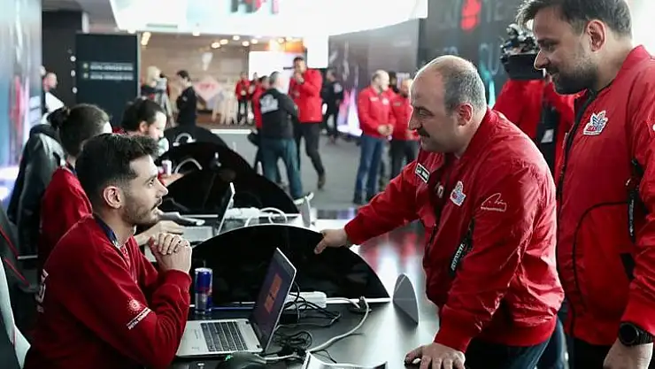 Beyaz Şapkalı Hackerler Yarıştı