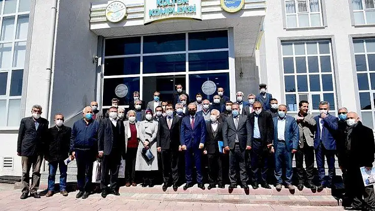 Bizim İşimiz Sevgi İşi, Gönüller Yapmaya Geldik