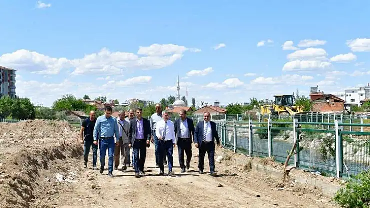 Bostanbaşı'ndaki Horata Deresinin Etrafına Yeni Yaşam Alanlı Kuruluyor