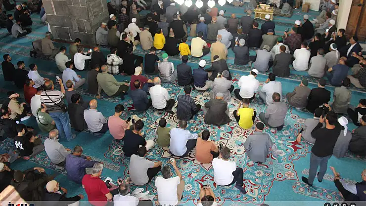 Bugün 21 Ağustos 'Dünya Camiler Günü'