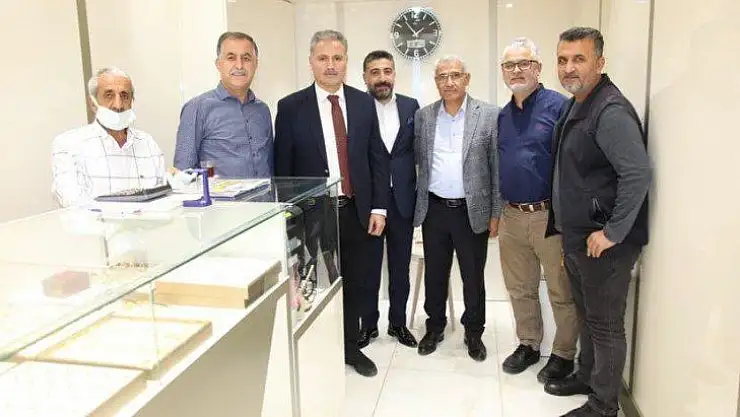 Çakır'dan esnaf ziyareti