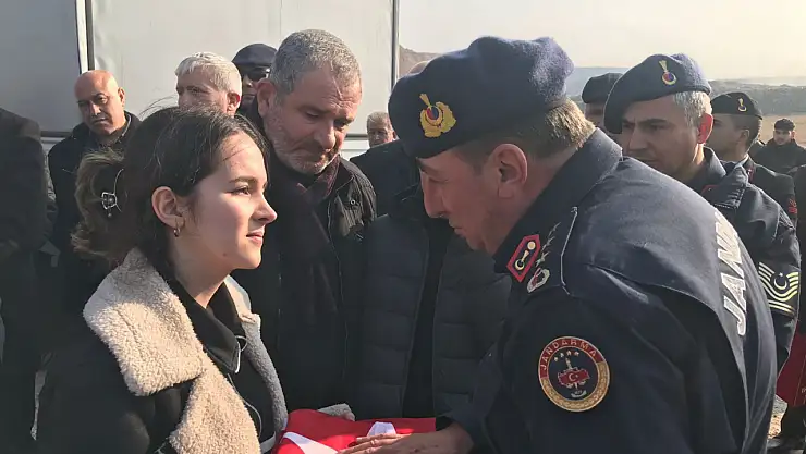 Çetin Apohan Dualarla Uğurlandı