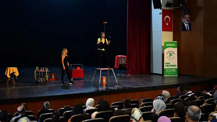 'Çocuklarımızı Mutlu Etmek Asli Görevimiz'