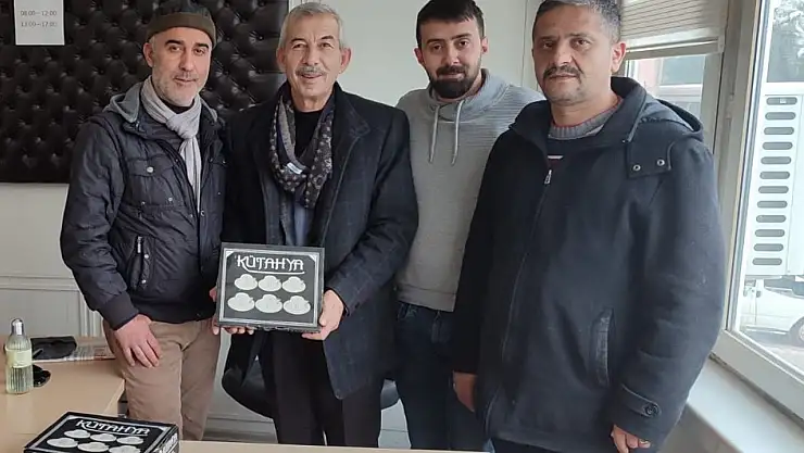 Cömertoğlu, Esnaf ve Sanatkârlar Odası'nı ziyaret etti.