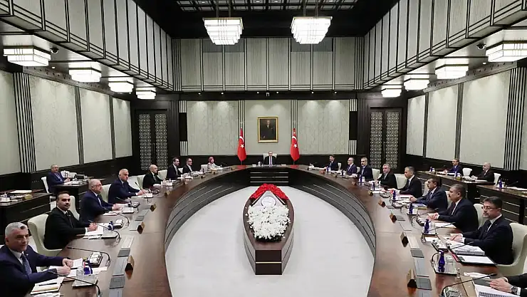 Cumhurbaşkanı Erdoğan başkanlığında kabine toplantısı başladı