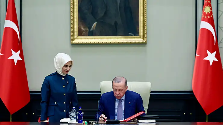 Cumhurbaşkanı Erdoğan 'Dijital Dünyada Çocuk Hakları Sözleşmesi'ni İmzaladı