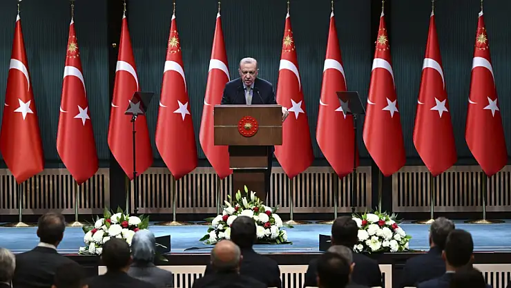Cumhurbaşkanı Erdoğan: 'Sokak teröristlerine kucak açanlar polisimizin şefkatini eleştiriyor'