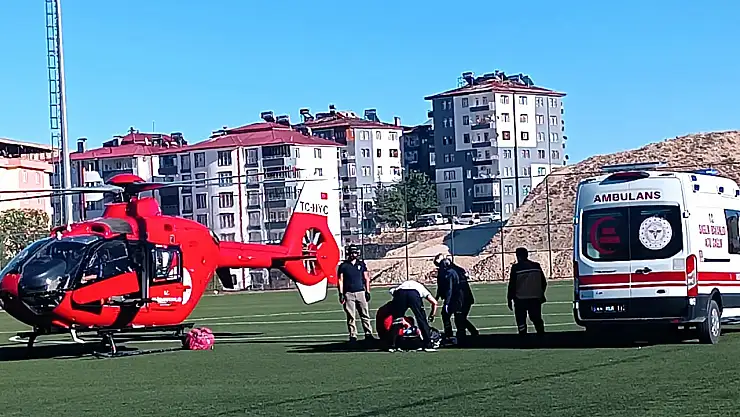 Darende'de Kalp Krizi Geçiren Hasta Ambulans Helikopterle Malatya'ya Sevk Edildi